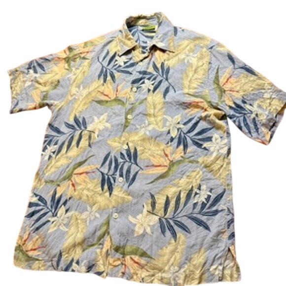 IZOD Size‎ M Washable Silk  Floral Patterned Hawaiian - Picture 1 of 4